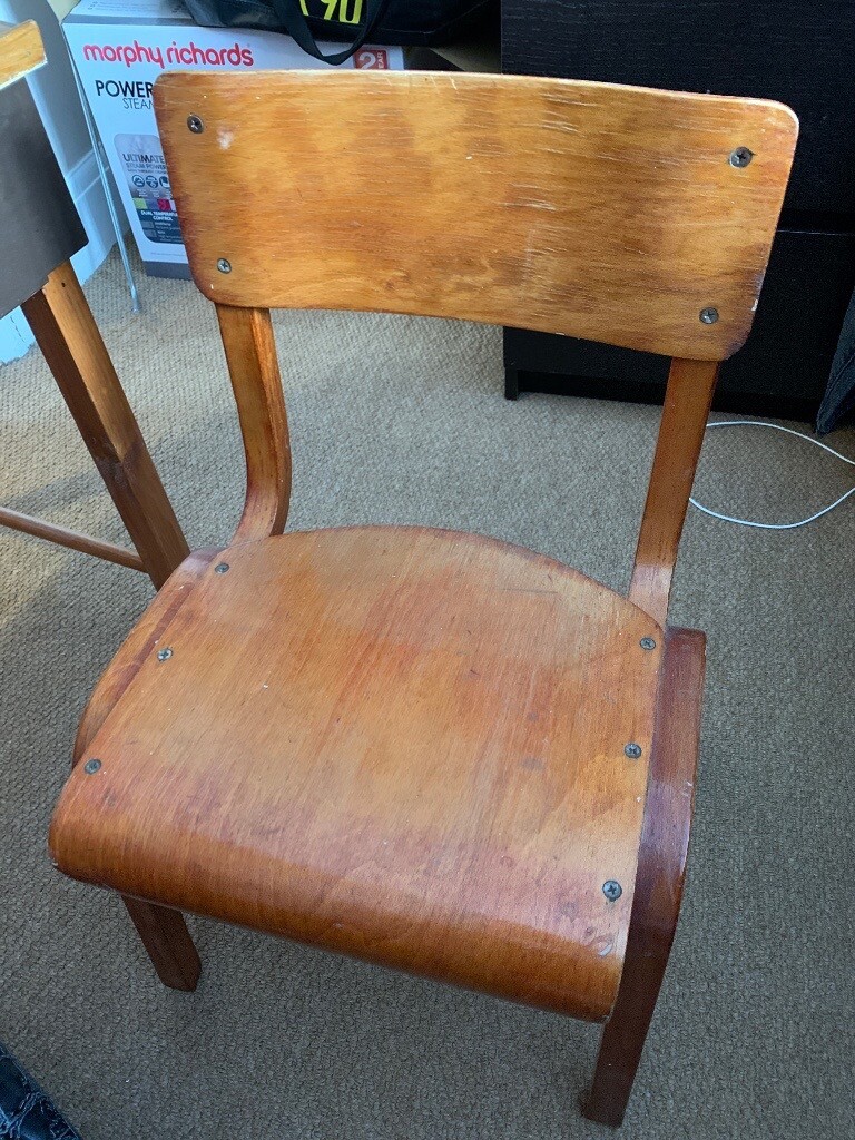 childs school desk and chair